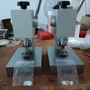 Machine de découpe de disques à petits trous à prix abordable pour la fabrication d'électrodes/séparateurs de piles bouton - Product Image 2