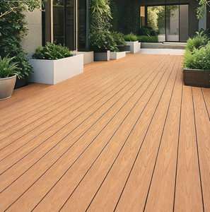 Plancher extérieur <span class=keywords><strong>en</strong></span> composite <span class=keywords><strong>bois</strong></span>-plastique (WPC) moderne 138x23mm, creux, imperméable, avec traitement <span class=keywords><strong>de</strong></span> surface à grain <span class=keywords><strong>de</strong></span> <span class=keywords><strong>bois</strong></span> brossé - Product Image 3