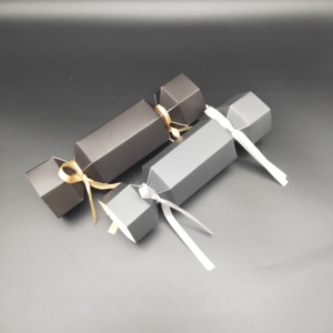 Elegante Caja de Papel Blanca para Dulces, Caja de Regalo con Forma de Caramelo para Recuerdos de Boda, Decoraciones de Fiesta Navideña y Empaque de Dulces - Product Image 5