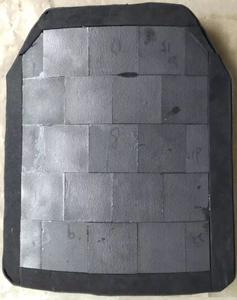 Conception ergonomique pour le confort – Plaques de gilet lesté incurvées, ajustement ergonomique profilé, plaques tactiques en céramique pour l'entraînement de force - Product Image 3