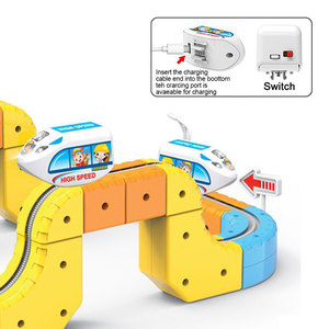 Kit de Voiture sur Rail Lumineuse DIY avec Engrenages Rotatifs, Piste Électrique et Lumières Clignotantes – Jouet d'Assemblage 31 Pièces pour Cadeau d'Anniversaire Enfant - Product Image 3