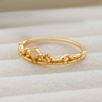 Bague Couronne en Or Véritable 10K avec Opale Naturelle Blanche Feu et Pierre de Lune pour Femme – Bijoux Lerca Personnalisés