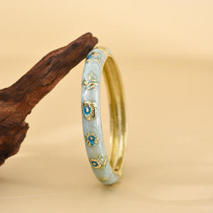 กำไล<span class=keywords><strong>ข้อ</strong></span><span class=keywords><strong>มือ</strong></span><span class=keywords><strong>เด็ก</strong></span>ทำจากโลหะผสมเคลือบสีสันสดใส <span class=keywords><strong>ลาย</strong></span>ดอกไม้แบบดั้งเดิม กำไลเคลือบแบบโคลอซอนน์ กำไลแบบเปิดสำหรับเครื่องประดับแฟชั่น - Product Image 5