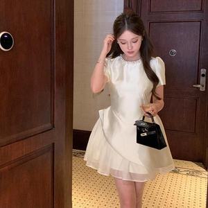 Gaun Pesta Tulle Pendek Model Kerah Mutiara Asimetris dengan Pinggang Teratur dari OUDINA Wholesale untuk Wanita - Product Image 4