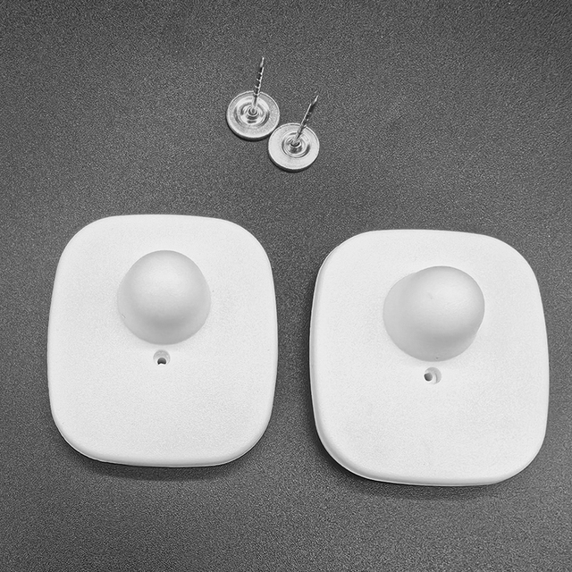 High Quality 42*48 Mini Square EAS RF Security Tags White ABS Anti-Theft Clothing Tags for Retail Stores Universal Supermarket