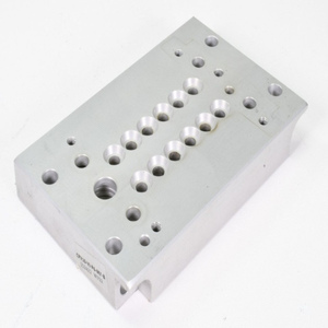 全新原装 152422 CPV10VIP6M7B 多针PLC编程控制器 - Product Image 1