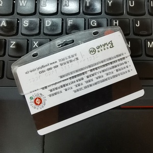 Porte-<span class=keywords><strong>badge</strong></span> de demi-carte en <span class=keywords><strong>plastique</strong></span> dur horizontal, <span class=keywords><strong>plastique</strong></span> <span class=keywords><strong>rigide</strong></span> givré pour cartes magnétiques POS Cartes de crédit et laissez-passer - Product Image 4