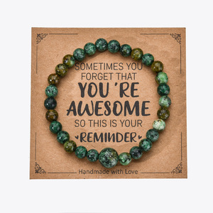 Bracelet perlé 8 mm avec cristaux verts et roses, style classique unisexe, certifié par un tiers, serti en canal, idéal pour un cadeau - Product Image 4