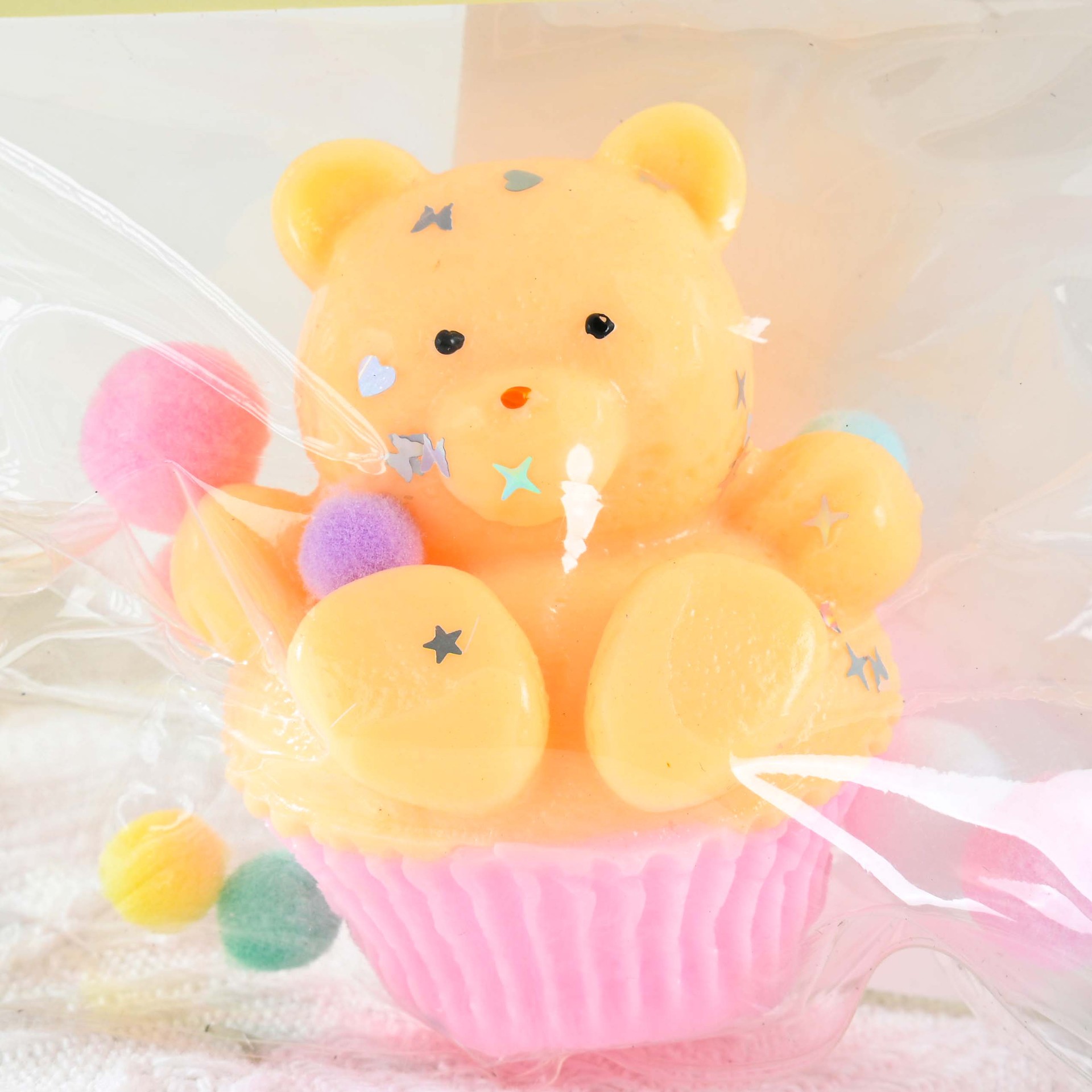 Pastel rosa de osito.