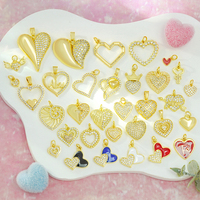 Breloques Cœur en Émail Coloré, Pendentifs Cœur en Laiton Plaqué Or 18K, Bijoux d'Amour pour Femme, Cadeau pour Fabrication de Colliers DIY