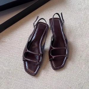 Sandales plates en peau de mouton pour femmes, à bout ouvert, avec bride à la cheville, style minimaliste français, à bout carré, sandales romaines pour les vacances à la plage - Product Image 4