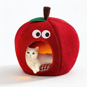 Maisonnette en peluche pour chiens, lit-caverne chaud d'hiver pour animaux de compagnie, nid douillet fermé pour chat avec grands yeux, lit pour animaux de compagnie en forme de pomme de Noël - Product Image 1