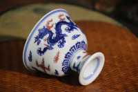 Tasse en porcelaine faite à la main seau bleu et blanc couleur motif de branche enchevêtrée thé Kung Fu tasse à thé en céramique du four de Zhong