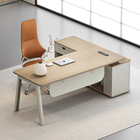 Nouvelle conception de table de bureau moderne personnalisée en chêne pour superviseur ou directeur avec prises standard US, EU, UK, AU