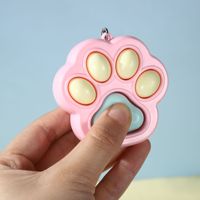 En gros, Porte-clés Pop It Patte de Chat en Silicone, Jouet Sensoriel Anti-stress pour l'Autisme, Breloque de Sac Kawaii, Cadeau de Fête en Gros
