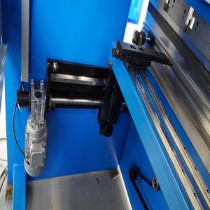 Sistema de giro de tubos de flexión de <span class=keywords><strong>metal</strong></span>, 40T, 1600 E, cnc, máquina de frenado de prensa pequeña automática - Product Image 5