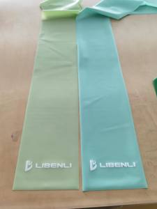 Bandas de Resistencia Planas de Látex de 5-10 Libras para <span class=keywords><strong>Ejercicios</strong></span> de Estiramiento, Flexibilidad, Pilates, Yoga, Ballet, Gimnasio, Deportes y Fitness - Product Image 6