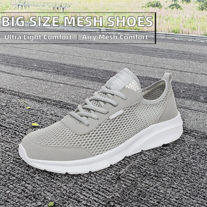 Zapatillas deportivas de malla transpirables con suela de EVA suave y ligera, de talla grande, con cordones, para caminar, correr, verano, otoño e invierno, con logo personalizado. - Product Image 2