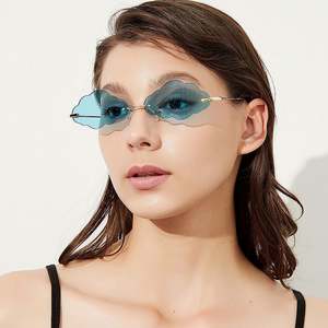 Novedades 2020, Gafas de Sol Modernas y Lindas para Mujer, Sin Montura, con Logotipo Personalizado, Color Azul, Protección UV400, Forma de Nubes - Product Image 1