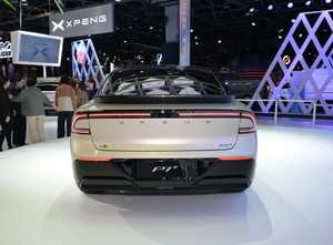Xpeng P7 + Hiệu Suất Cao 720Km Tất Cả Các Bánh Xe Ổ Đĩa Hatchback Điện Xe Mới - Product Image 6
