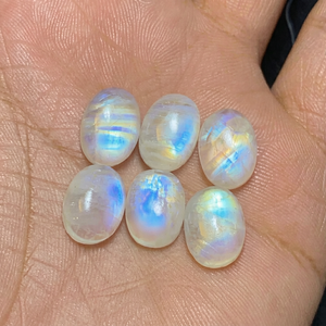 Pierre de lune arc-en-ciel naturelle hautement polie, cabochon ovale 8x10mm, poli des deux côtés, pierre précieuse en vrac pour la fabrication de pendentifs et de boucles d'oreilles - Product Image 1