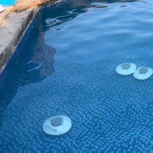 Baobiao — <span class=keywords><strong>Robot</strong></span> de <span class=keywords><strong>piscine</strong></span> <span class=keywords><strong>sans</strong></span> <span class=keywords><strong>fil</strong></span> automatique, nettoyeur <span class=keywords><strong>sans</strong></span> <span class=keywords><strong>fil</strong></span> plat, double aspiration forte de 50 cm - Product Image 3