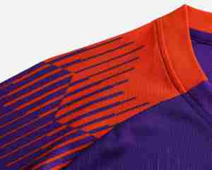 Le kit d'entraînement de football rouge nouvellement conçu maillot de football personnalisé technique de sublimation thermique kit de football pour hommes avec enfants - Product Image 6