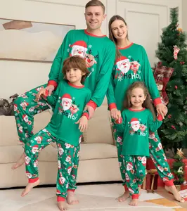 Caldo di Vendita Del Capretto Figli Adulti Di Natale Famiglia Dei Pigiami A Due Pezzi Set Famiglia Abbinato Pigiami Di Natale Verde Top e Controllato Pantaloni