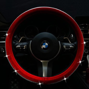 Funda para volante roja con pedrería para decoración interior de coche - Product Image 1