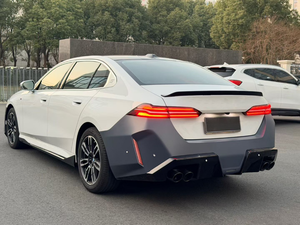 <b>Car</b> G60 G68 Front Rear Bumpers Assembly Kit Facelift M5 Style Full Body Kits with <b>Diffuser</b> for BMW 5 Series G60 G68 2023-2025 - Product Image 5