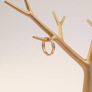 แหวนดีไซน์มินิมอลแบบฉลุลายยอดนิยม ทองคำแท้ 18K สีโรสโกลด์ ดีไซน์วินเทจ ประดับเพชรแท้ธรรมชาติ แหวนทำมือ - Product Image 3