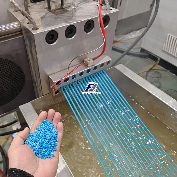 ठंड किनारा डबल चरणों 500kg प्लास्टिक एचडीपीई pelletizing लाइन रीसाइक्लिंग मशीन
