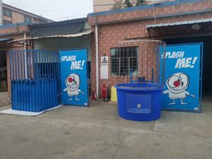Juegos interactivos de Carnaval para fiesta, caseta de dunking, tanque de agua inflable para adultos, gran oferta - Product Image 2