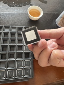 (ใหม่และเป็นของแท้) 990-9407.1D 990-9407 990-940 TQFP-100 ไอซีชิปยานยนต์ 990-9407.1D บอร์ดคอมพิวเตอร์ ABS อะไหล่ซ่อมรถยนต์ - Product Image 3