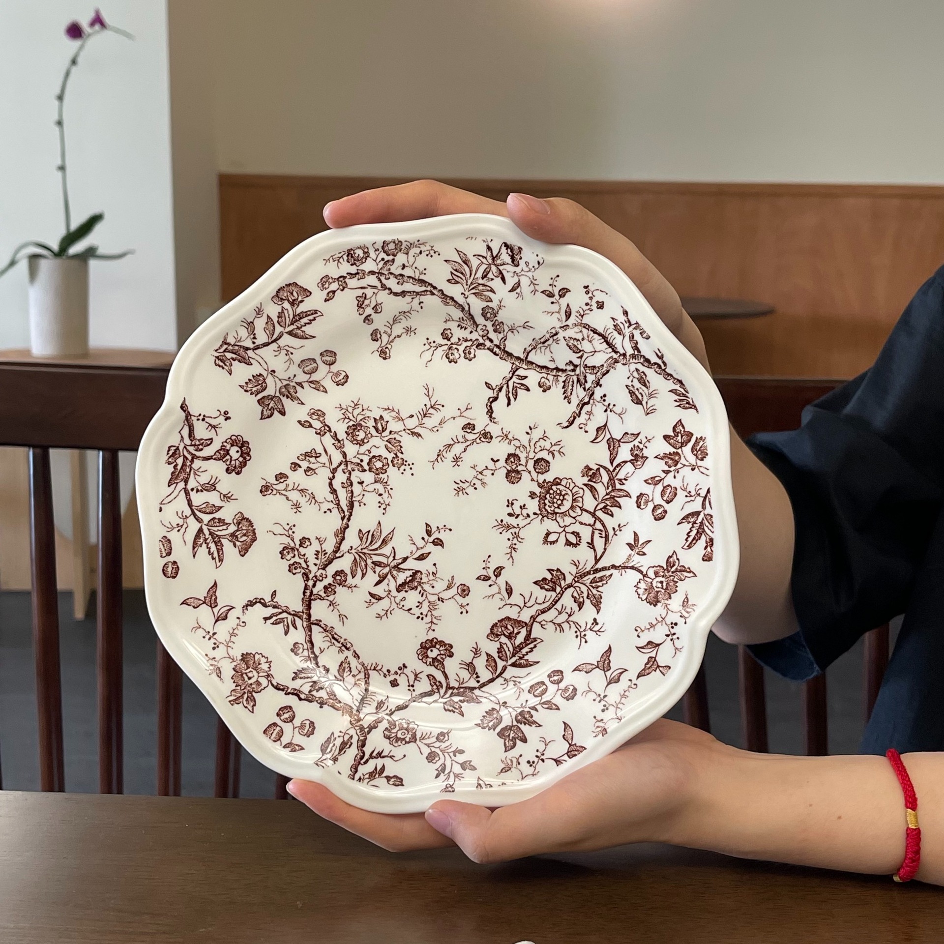 New Vintage Floral Ceramic Plate Embossed Lace Dessert Breakfast Plate