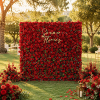 Fleur d'été, nouveau design, mur de fleurs artificielles 3D de luxe en rose rouge pour la décoration de mariage