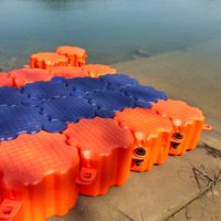 Plateforme flottante modulaire en cubes, pont flottant, passerelle, ponton, plateforme de baignade, quai flottant en plastique pour bateaux et jet-skis