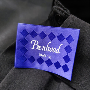 Étiquettes tissées d'accessoires de vêtements de logo de marque personnalisée de haute qualité pour les étiquettes de vêtements de chemise - Product Image 1