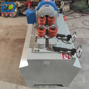 Machine à lisser les surfaces en <span class=keywords><strong>bois</strong></span> à <span class=keywords><strong>prix</strong></span> réduit, machine à fraiser les tiges rondes pour la production de meubles - Product Image 4
