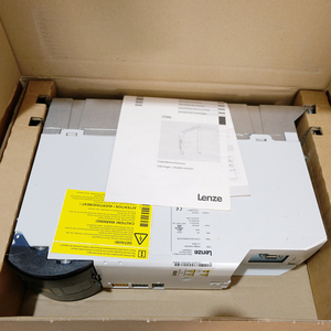 Variateur de fréquence Lenze I700 E70ACMSE0484SA1ETR - Product Image 1