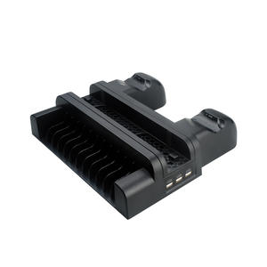 Support <span class=keywords><strong>de</strong></span> refroidissement multifonctionnel avec station <span class=keywords><strong>de</strong></span> charge double pour manettes et emplacements <span class=keywords><strong>de</strong></span> rangement pour cartes <span class=keywords><strong>de</strong></span> jeu pour console <span class=keywords><strong>de</strong></span> jeu <span class=keywords><strong>PS4</strong></span> FAT/SLIM/PRO - Product Image 4