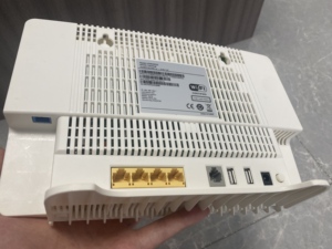 HG8245Q2 XPON ONT Modem Gigabit FTTH Double Mode GPON/EPON, 4 ports LAN GE + Wi-Fi Double Bande + 1POTS + 2 ports USB, <span class=keywords><strong>Firmware</strong></span> Anglais - Product Image 3