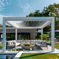 Pergola bioclimatique motorisée en aluminium avec toit à lames orientables étanche 9x9 pieds pour bâtiments de jardin, terrasse arrière et espace mobilier de jardin