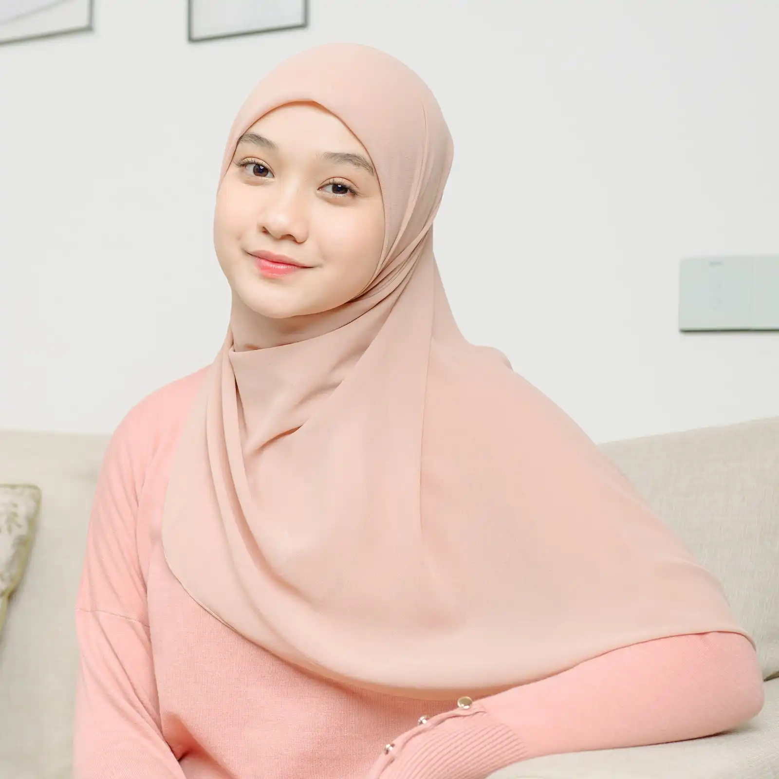 Personalizado de alta calidad suave gasa hijab moderno opaco largo gasa hijab conjunto Dubai de lujo chal bufanda para las mujeres