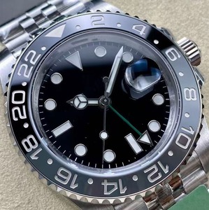 Montre de plongée de luxe pour homme, lunette verte, cadran noir, bracelet en acier inoxydable, étanche, lumineuse, montre-bracelet de style professionnel - Product Image 3