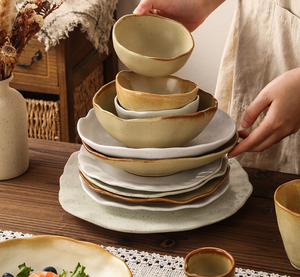 Ensemble de vaisselle en porcelaine de style européen écologique personnalisé de 16/18/20/24/48/80 pièces, assiettes en céramique émaillée pour restaurants - Product Image 6