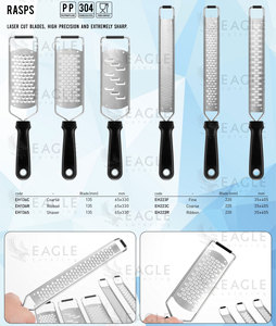Râpe à main multi-usages en acier inoxydable Mini râpe à fromage citron et ail à bord fin avec couvercle Essentiel <span class=keywords><strong>de</strong></span> <span class=keywords><strong>cuisine</strong></span> - Product Image 5