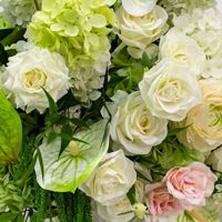 Tren Baru Rangkaian Bunga Pernikahan Buatan Tangan Putih Hijau Buket Calla Lily Buatan Mawar Hydrangea Bola Bunga 60cm