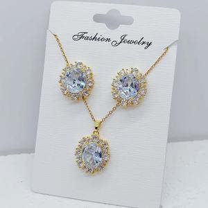 Vente en gros Ensemble de bijoux pour femmes en acier inoxydable de collection de colliers à breloques ronds en pierre de zircon à la mode - Product Image 2