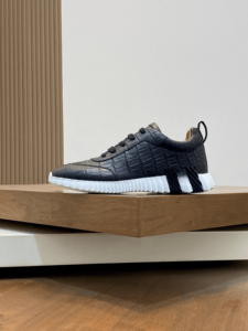 Zapatillas Deportivas Duraderas con Amortiguación para Hombre, Modernas, Antideslizantes, con Suela Suave, para Actividades Diarias al Aire Libre - Product Image 1